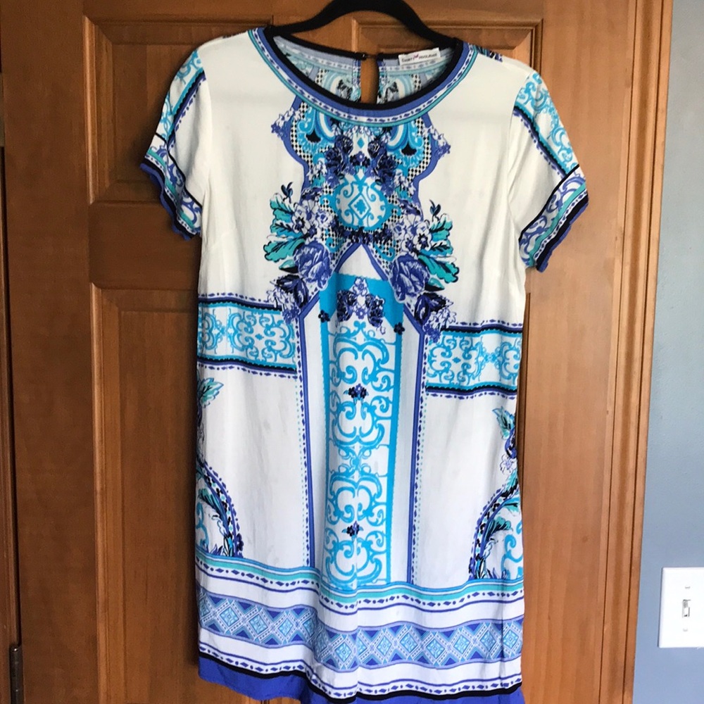 Pattern dress